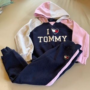 Girls matching Tommy Sweat Outfit